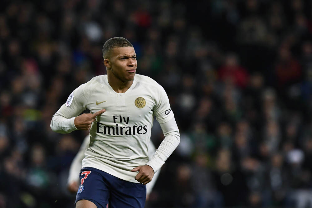 宁德时代与江汽集团签署战略合作协议